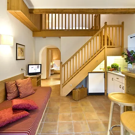 Hotel Paradies-3
