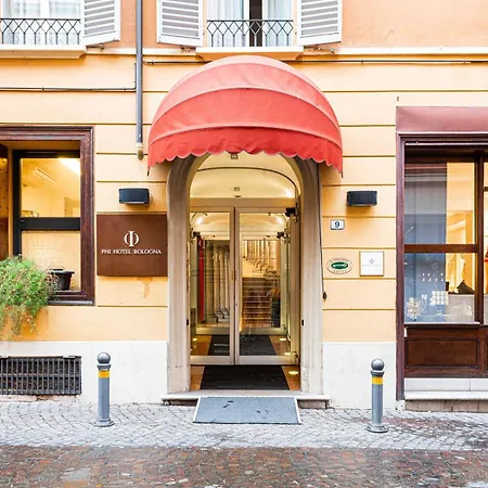 PHI HOTEL BOLOGNA Al Cappello Rosso-3
