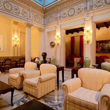 Hotel Corona d'Oro-3