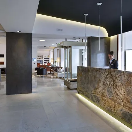 Best Western Plus Hotel Bologna-3