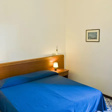 Hotel Villa Sarah-2