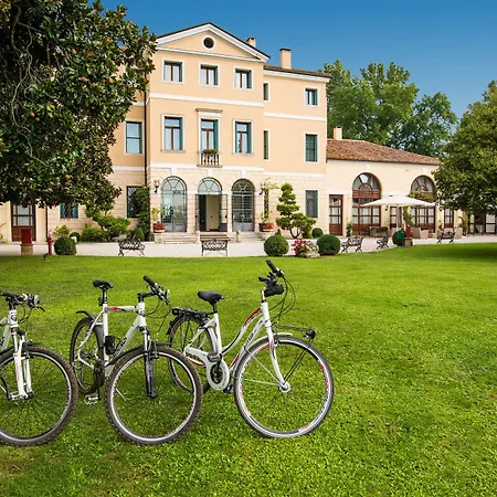 Best Western Plus Hotel Villa Tacchi-2