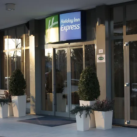 Holiday Inn Express Parma By Ihg-3