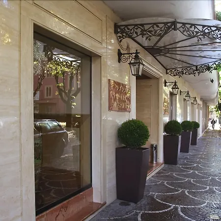Ambasciatori Place Hotel-3