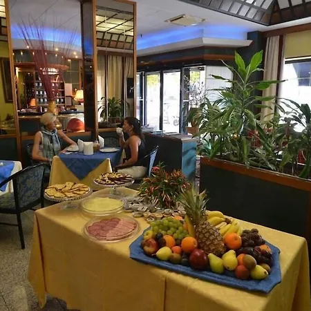 Hotel La Superba-2