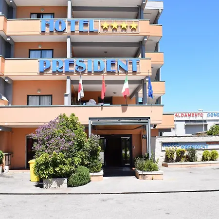 Hotel President Pomezia-3
