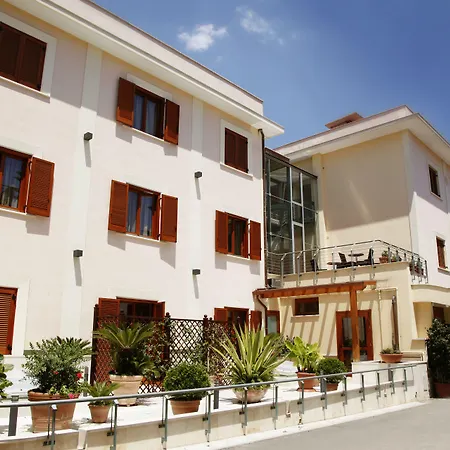 Hotel Diana-2
