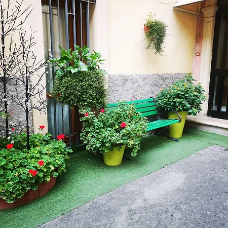 Giardino Giusti House&Court-3