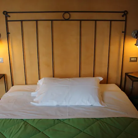 Primavera Mini Hotel-2