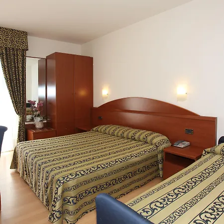Hotel Santiago-2