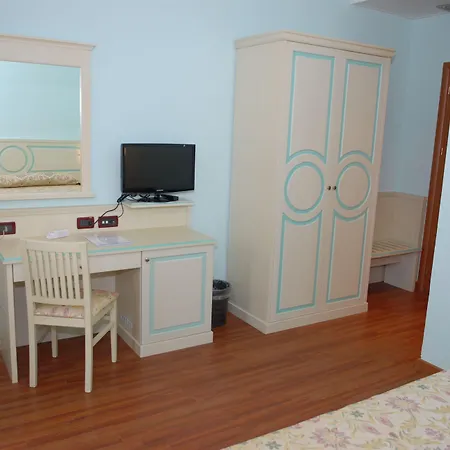 Hotel Plazza-2