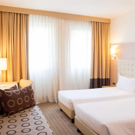Th Lazise - Hotel Parchi Del Garda-3