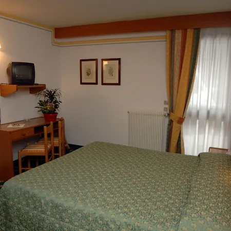 Centro Pineta Family Hotel&Wellness-2
