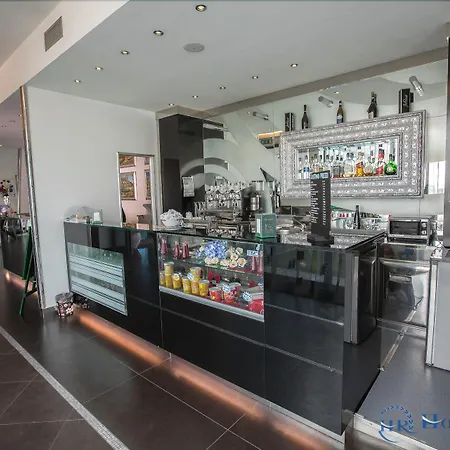 Hotel Relax Roma Nord-2