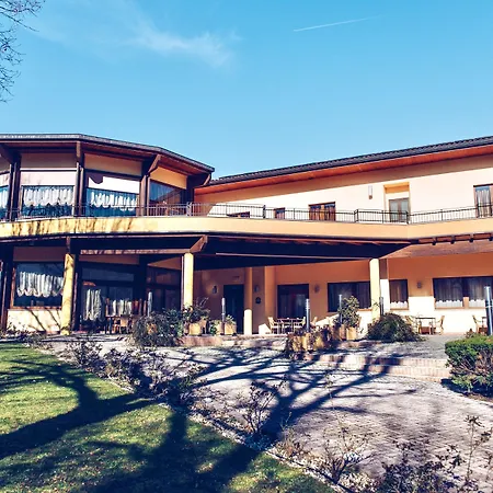 Hotel Le Grotte-2