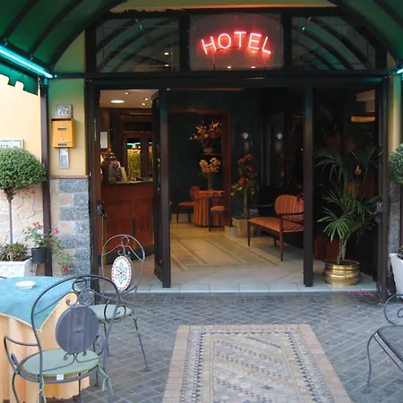 Hotel Nespolo D'Oro-3