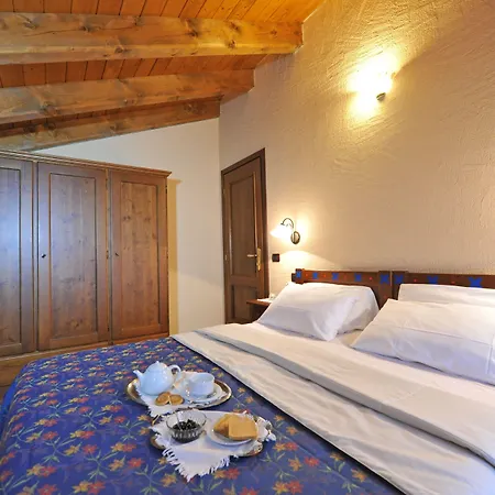 Family Apartments Le Chalet-3