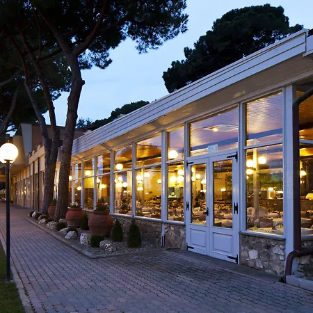 Golfo Del Sole Hotel & Holiday Resort-2