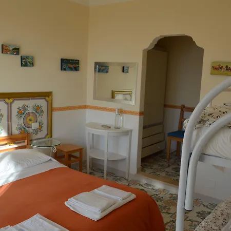 Le Ginestre di Capri BB&Holiday House-2