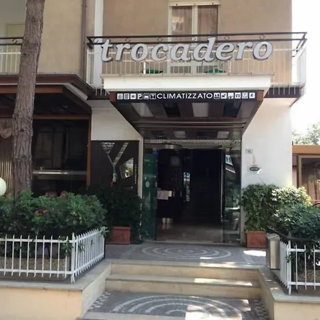 Hotel Trocadero-2