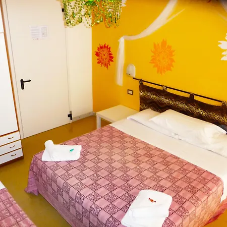 Riccione Beach Hotel - Enjoy your Summer - con parco acquatico incluso-2