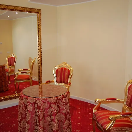 Hotel Motel Gold-3