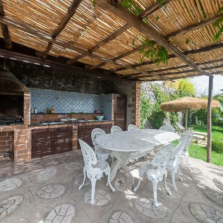 Villa Rosalia-2