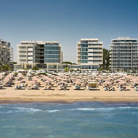 Falkensteiner Hotel & Spa Jesolo-2