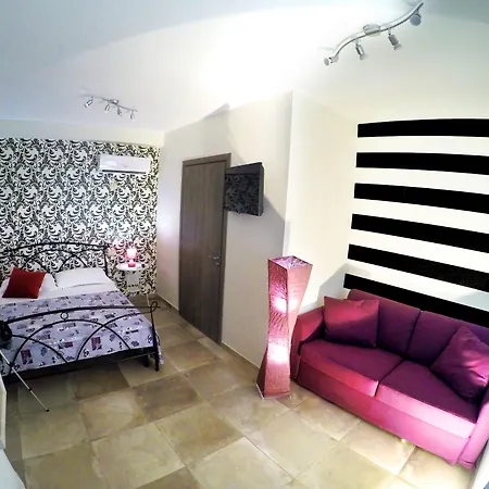Sweet Home & Wellness Affittacamere-2