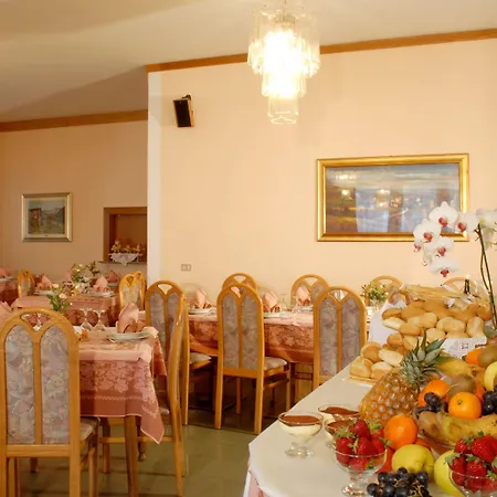 Hotel Sass Maor-3