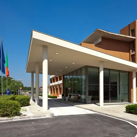 Inn Naples Airport-3