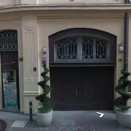 Il Castello Hostel Boutique-3
