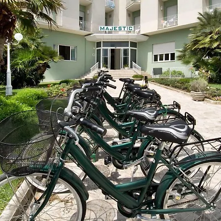 Hotel Majestic-2