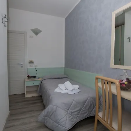 Hotel Zanarini-2