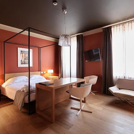 Escalus Luxury Suites Verona-3