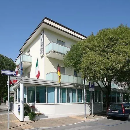 Hotel Nuova Flavia-3
