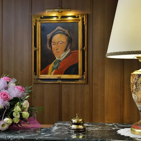 Hotel Rossini-3