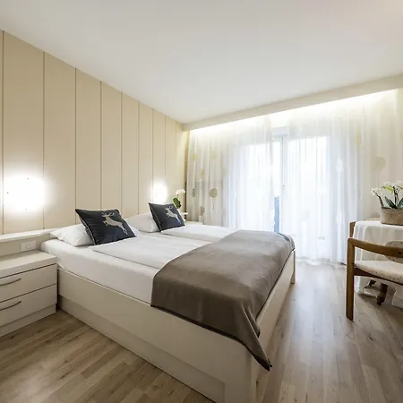Hotel Landhaus Innerhofer-3