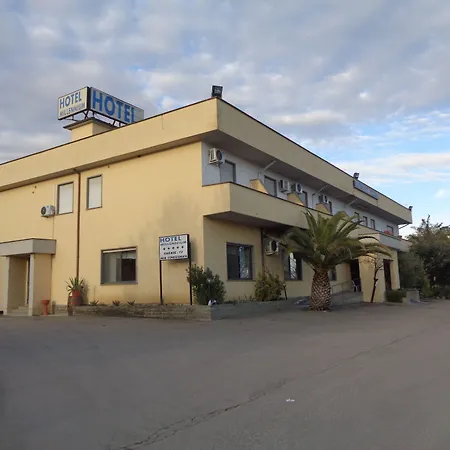 Hotel Millennium - Orte-3