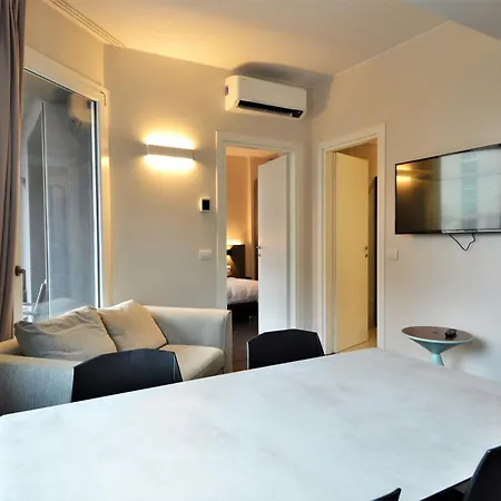 Venice Terminal Apartments & Suites-3