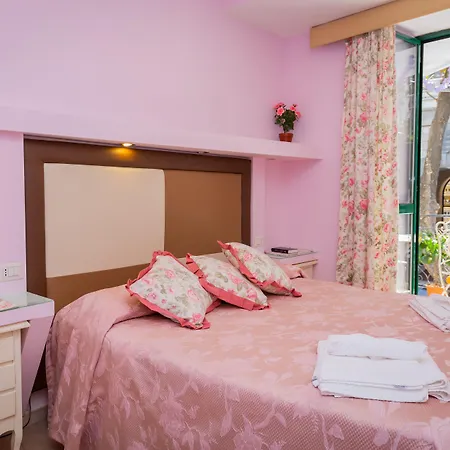 Albergo Del Centro Storico-2