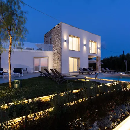 Scissure Sea Suite-3