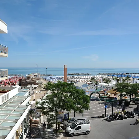 Hotel Vienna-3