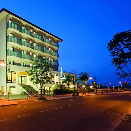 Little Hotel-3