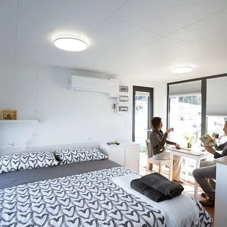 ALMALO Floating House - Casa Galleggiante-3