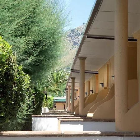 Torre San Vito Beach Hotel 3S-3