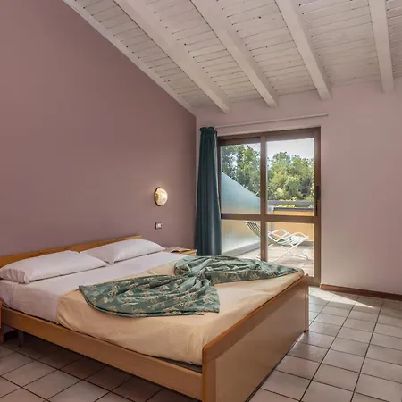 Hotel Residence Campi-3