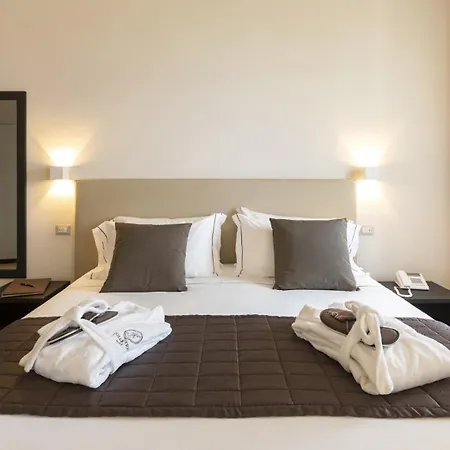 Hotel Villa Cipressi, By R Collection Hotels-2