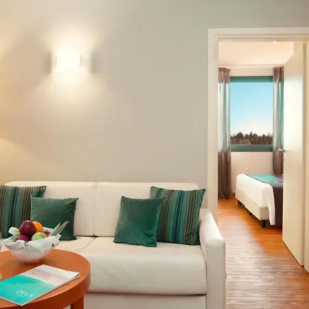Zeus Essence Dolce By Wyndham Milan Malpensa-3
