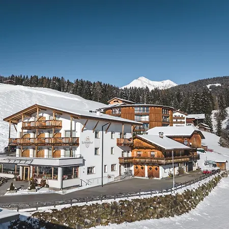 Hotel Schmiedhof-3